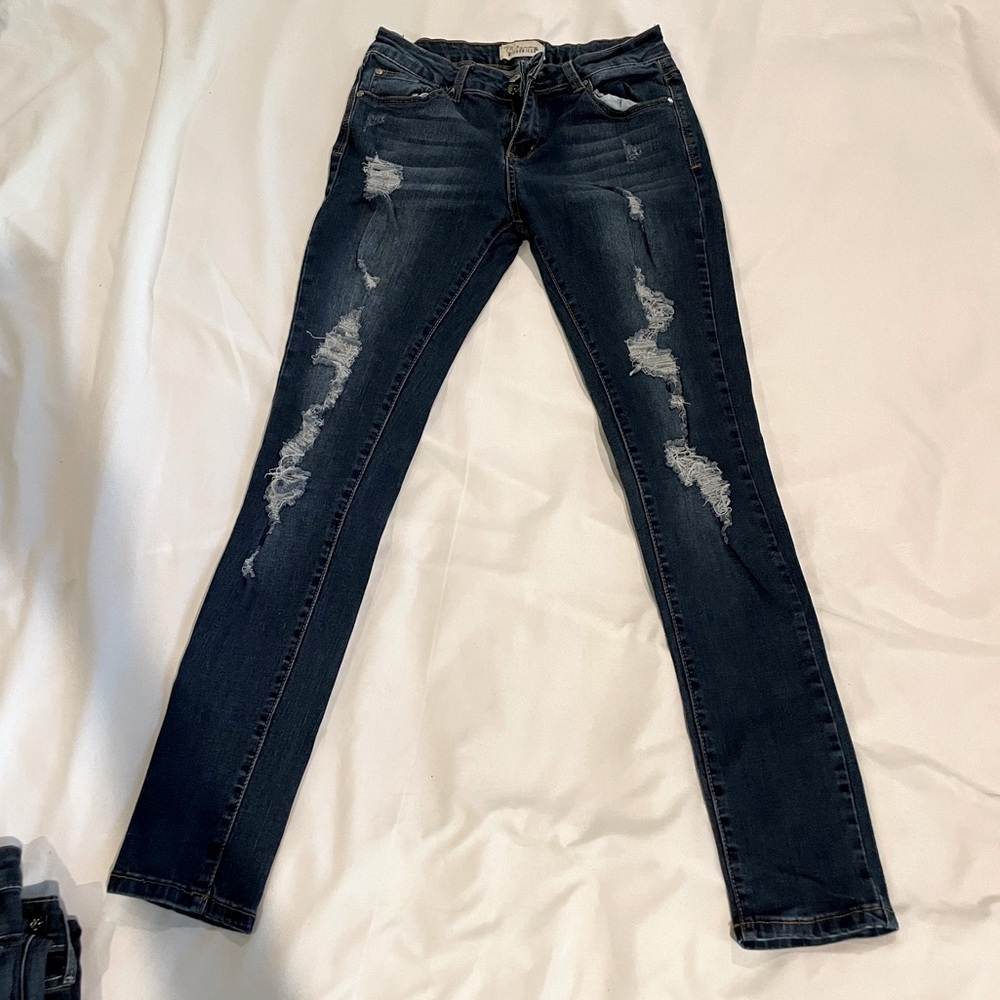Distressed Skinny Jeans